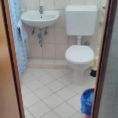3195f